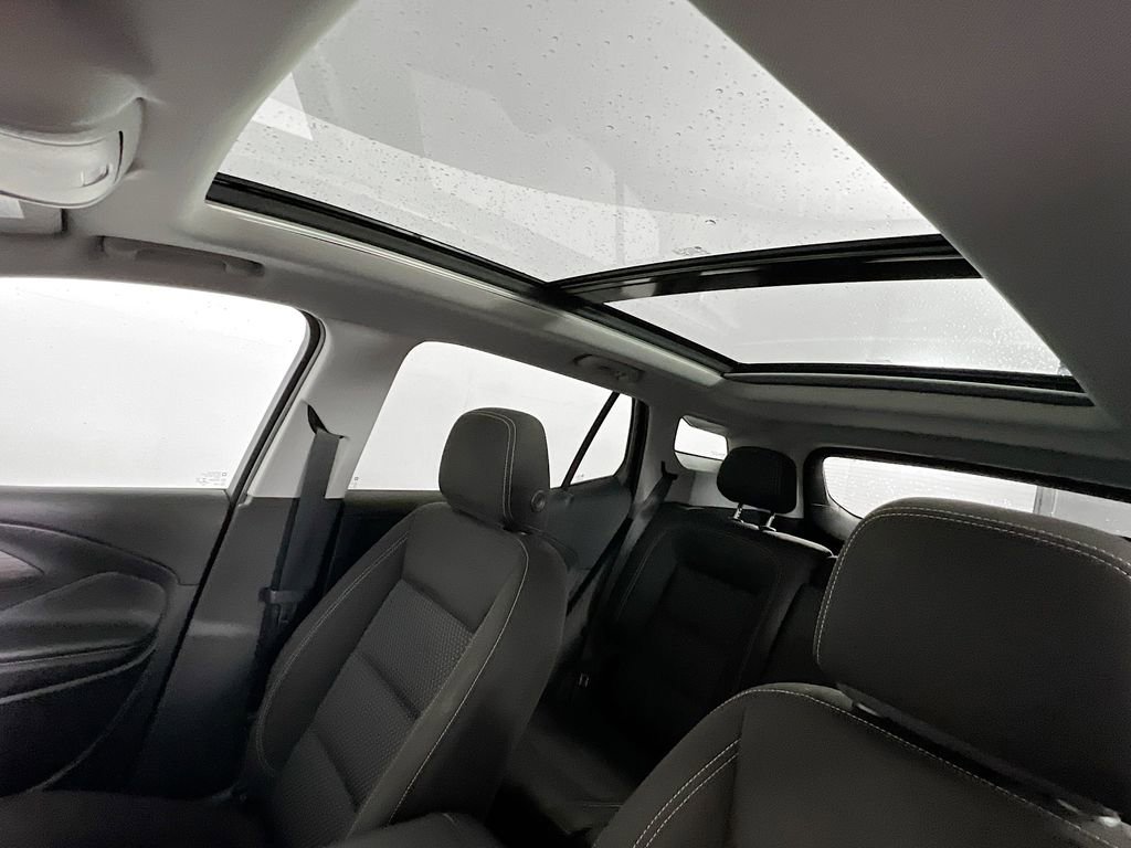 Certified 2022 GMC Terrain SLE w/ Driver Convenience Package image 22