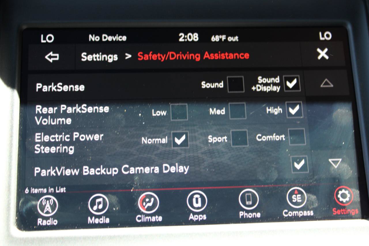 Used 2022 Dodge Challenger GT RWD image 37