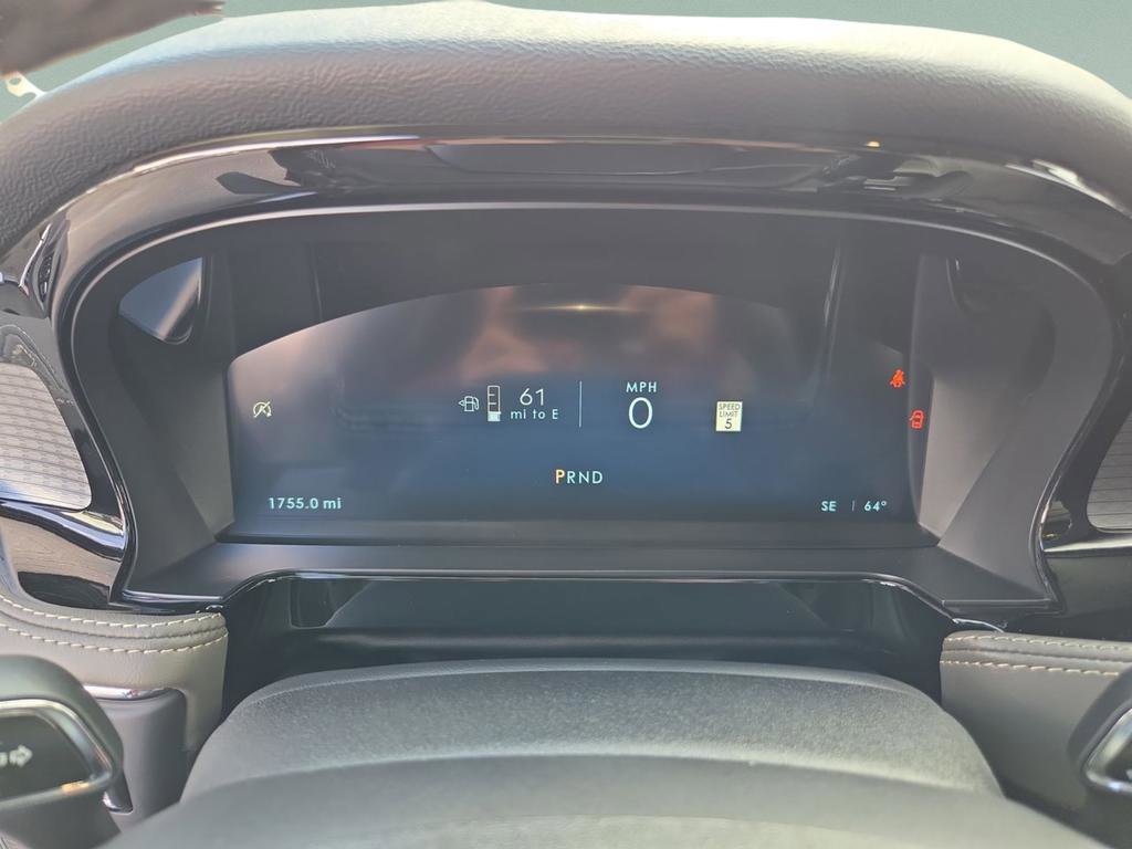 Used 2025 Lincoln Corsair FWD w/ Equipment Group 101A image 24