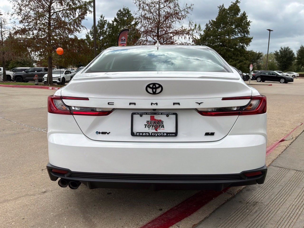New 2026 Toyota Camry SE w/ Convenience Package FWD image 6