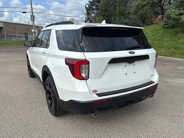 Certified 2024 Ford Explorer ST-Line w/ Class IV Trailer Tow Package AWD/4WD image 2