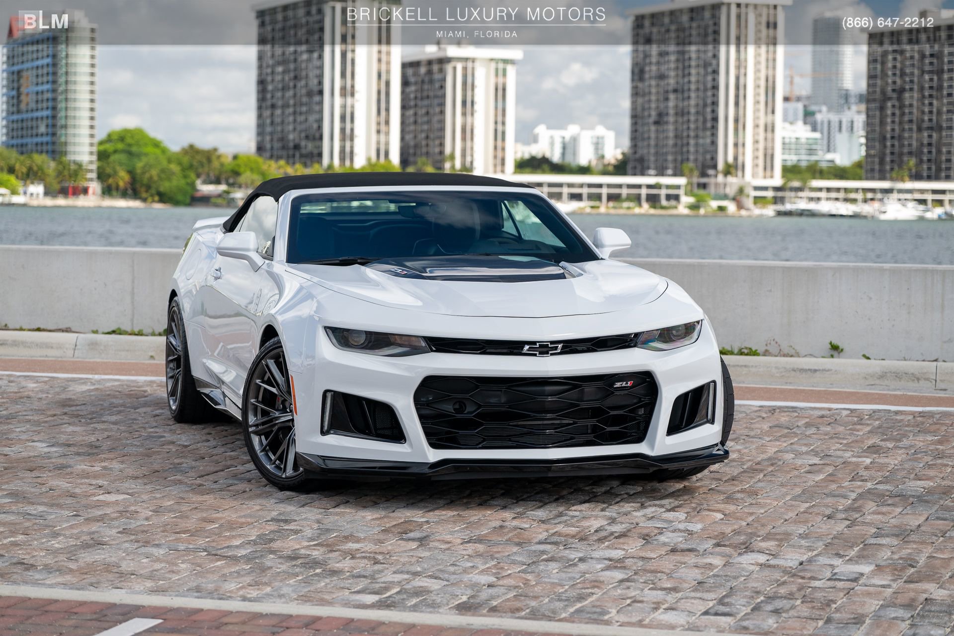 Used 2022 Chevrolet Camaro ZL1 RWD image 5