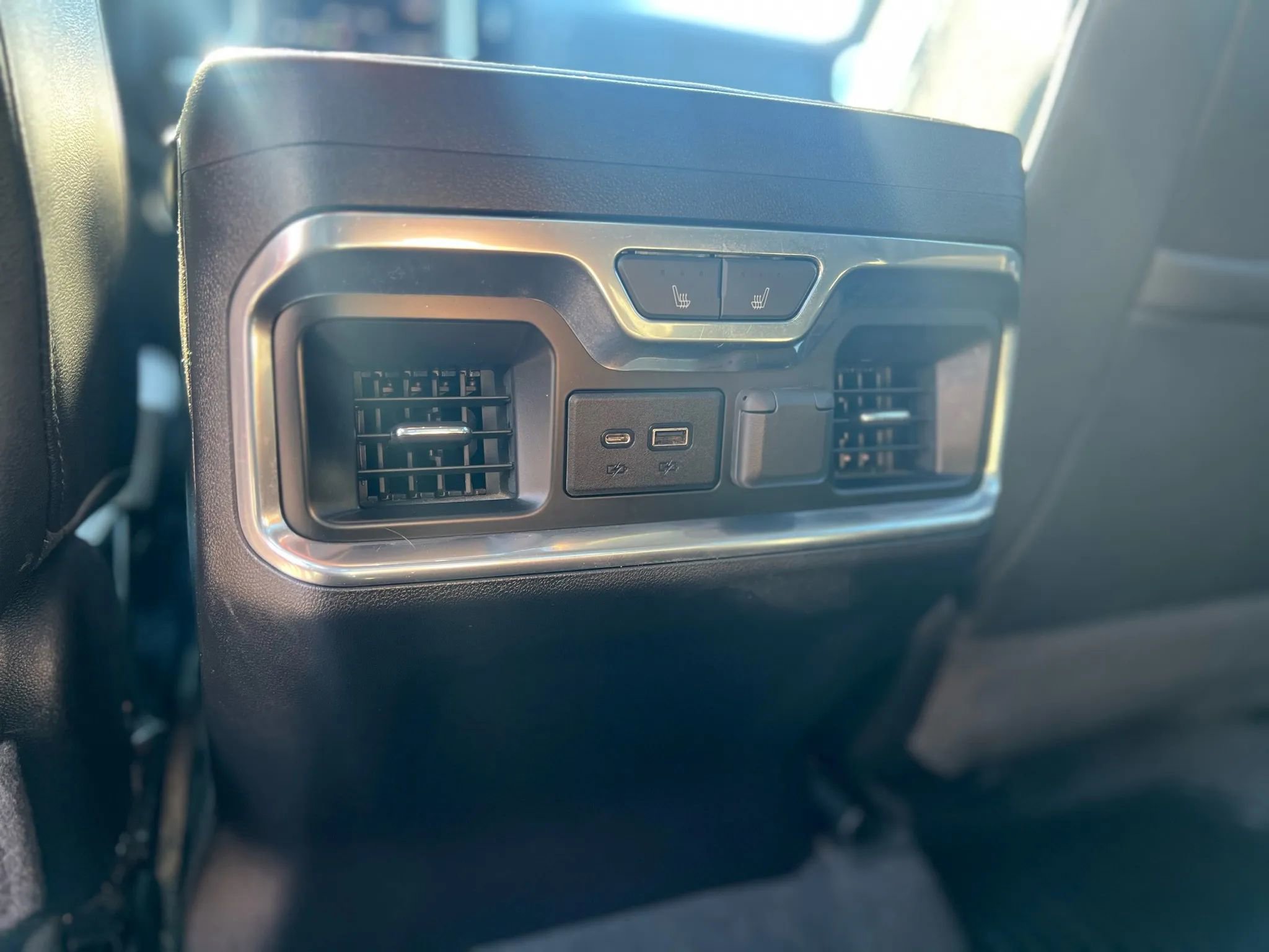 Used 2019 Chevrolet Silverado 1500 LTZ image 15