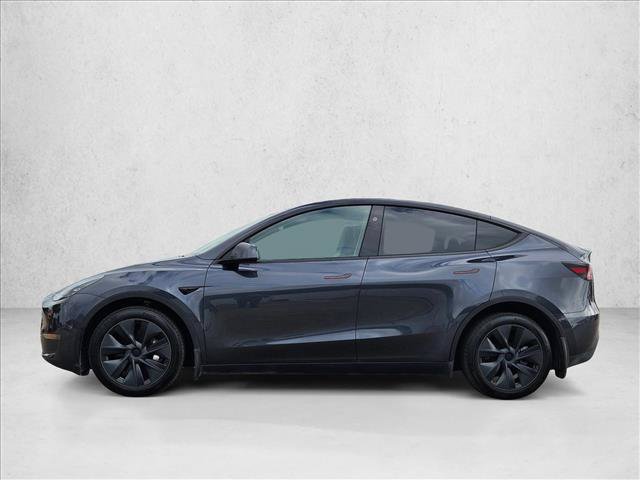 Used 2025 Tesla Model Y Long Range AWD/4WD image 9