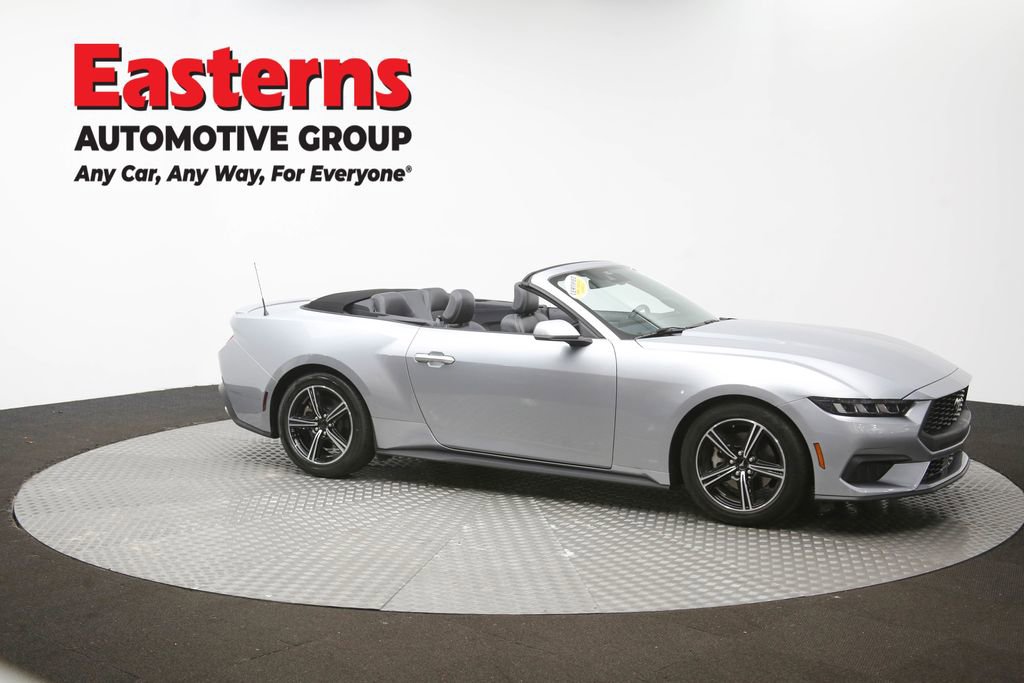 Used 2025 Ford Mustang Premium RWD image 44