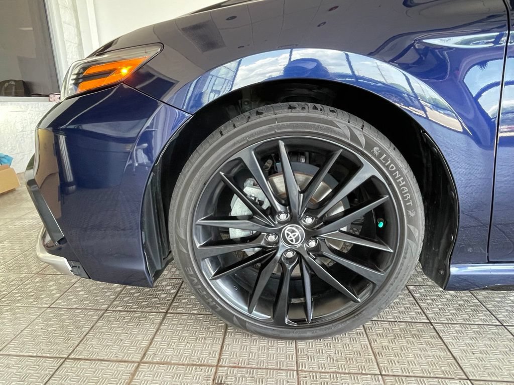 Used 2022 Toyota Camry XSE FWD image 31