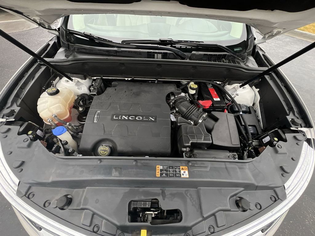 Used 2018 Lincoln MKX Select w/ Select Plus Package image 29