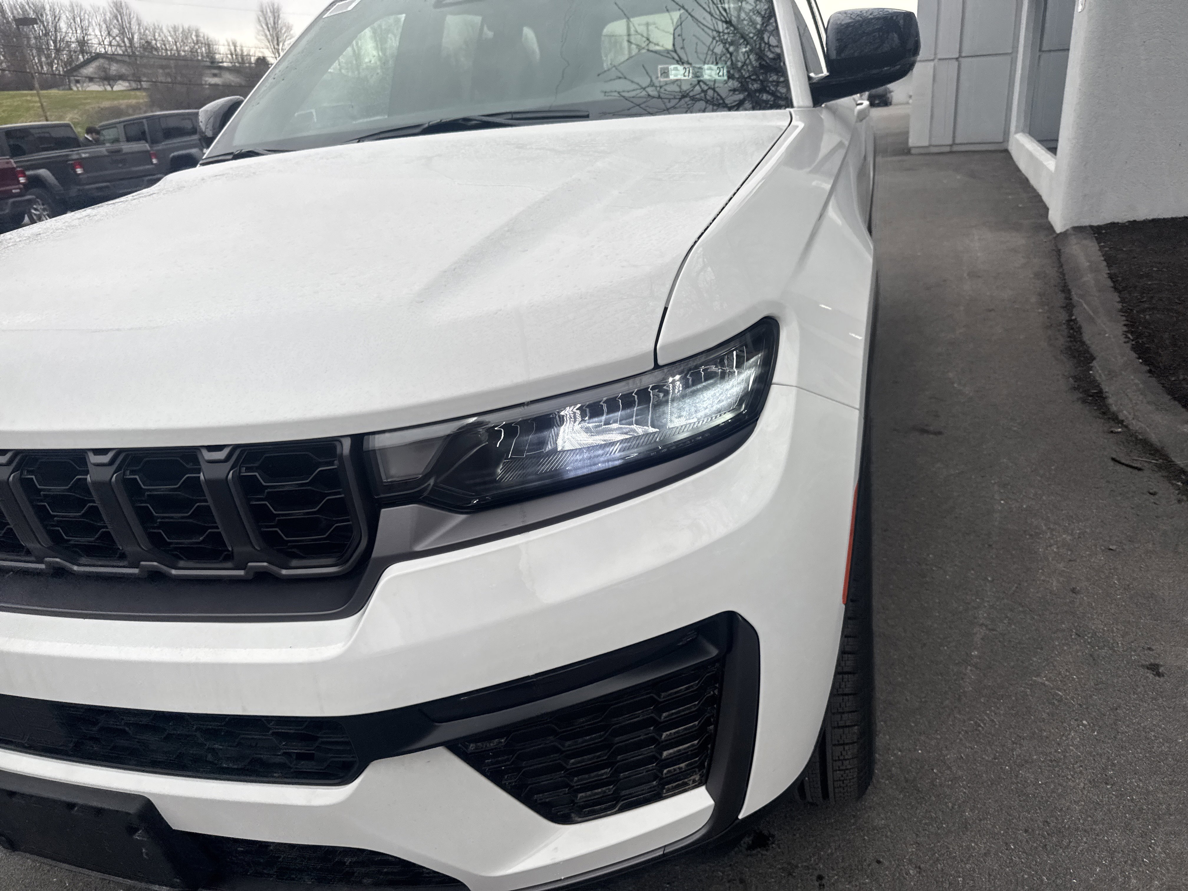 New 2026 Jeep Grand Cherokee Limited image 10