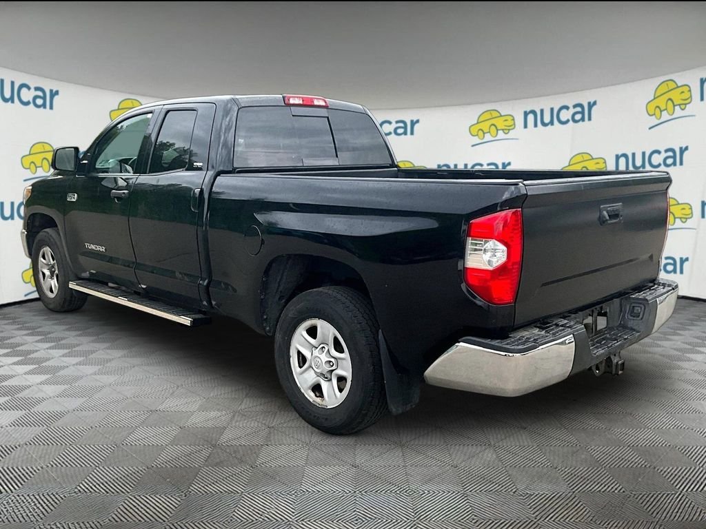 Used 2018 Toyota Tundra SR5 AWD/4WD image 5
