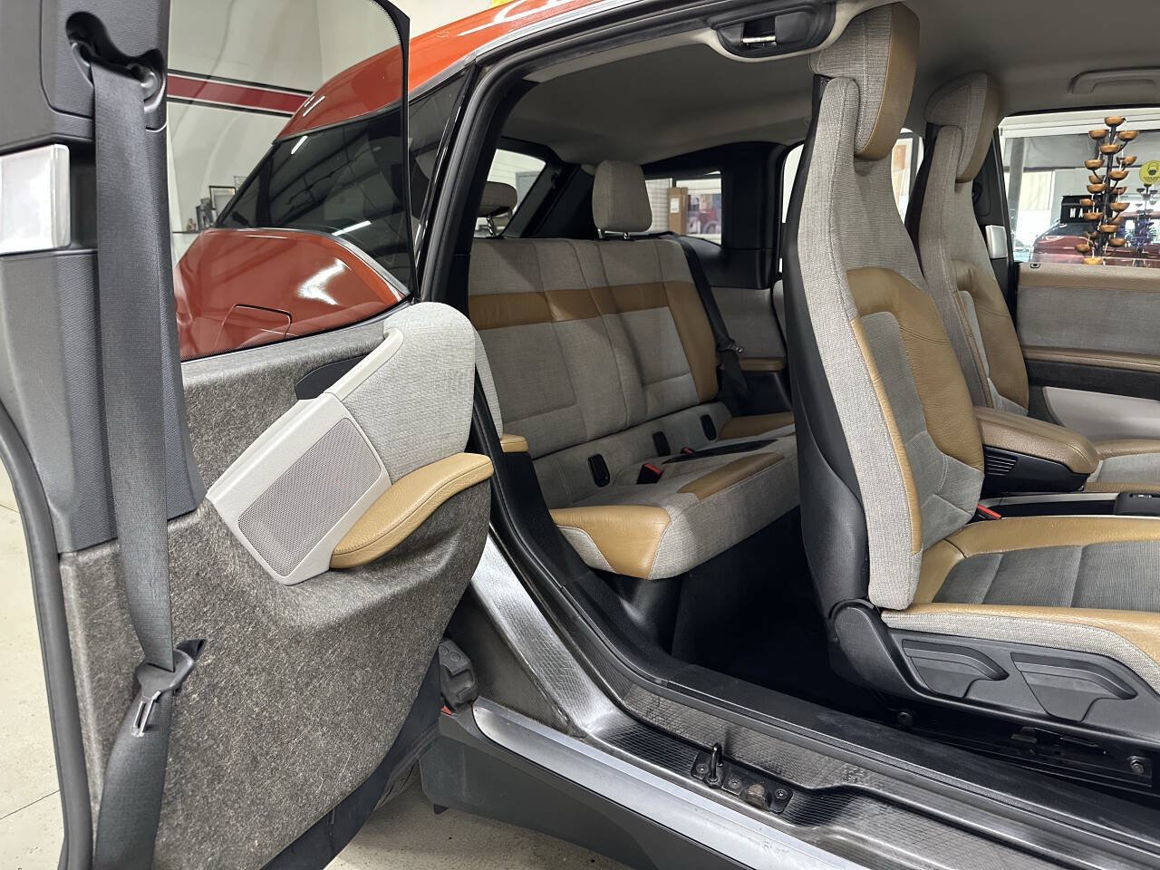 Used 2015 BMW i3 RWD image 14
