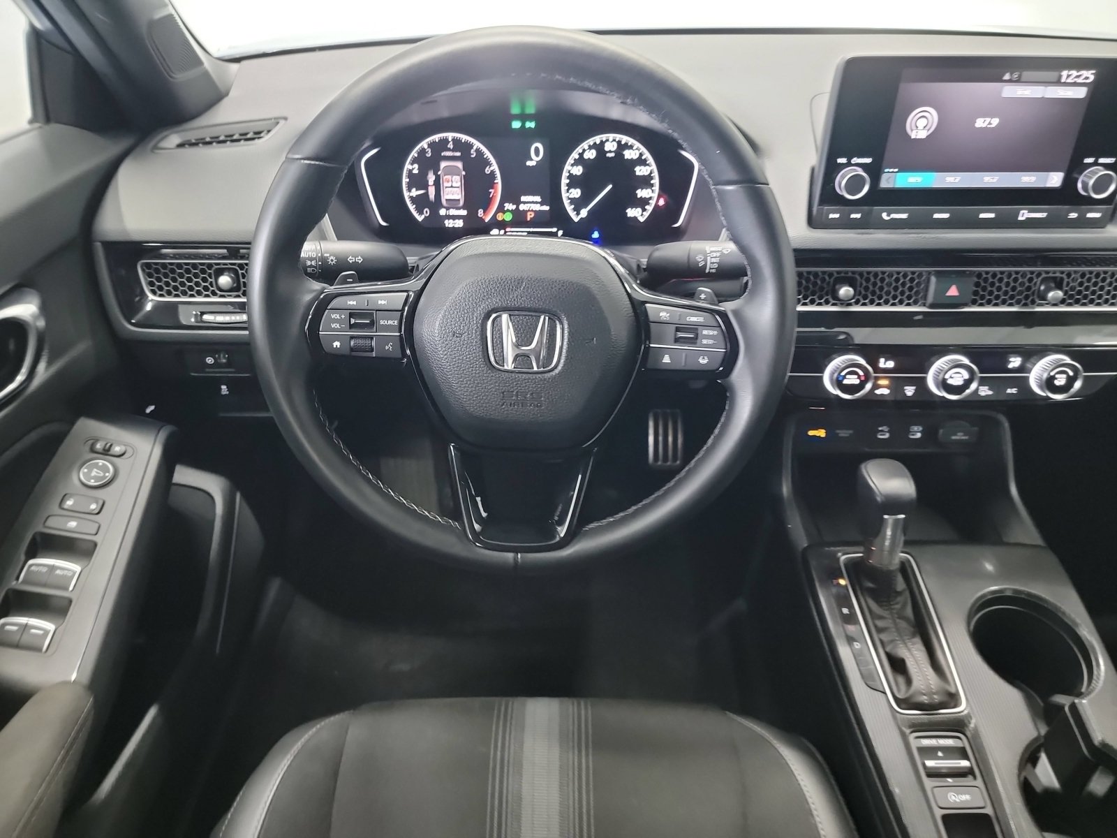 Used 2025 Honda Civic Sport image 16