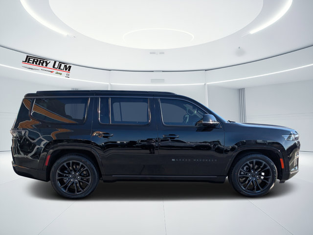 New 2026 Jeep Grand Wagoneer Summit w/ Rear Seat Video Group I AWD/4WD image 2