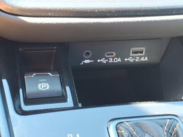 Certified 2025 Subaru Outback Wilderness AWD/4WD image 19
