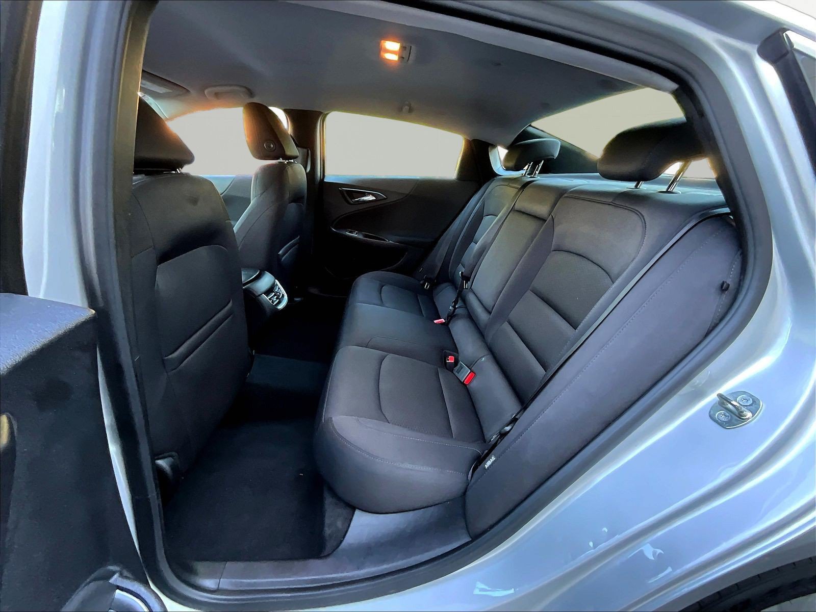 Used 2016 Chevrolet Malibu LT FWD image 22