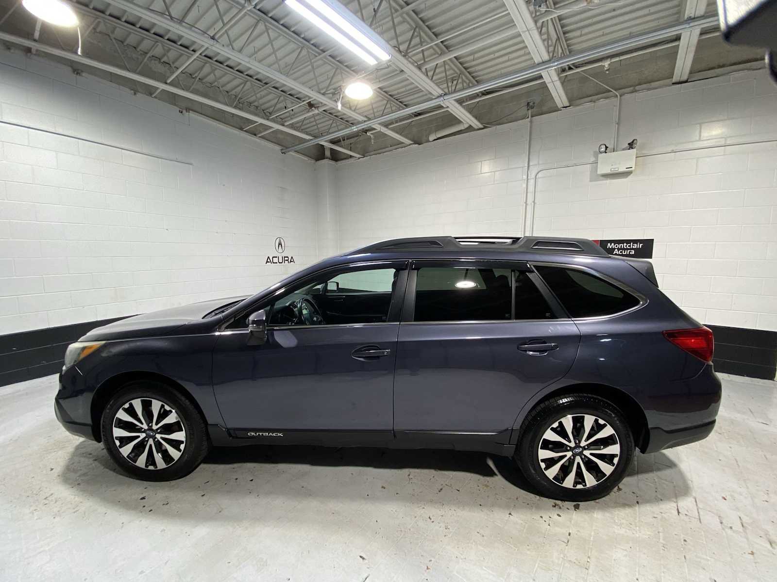Used 2015 Subaru Outback 2.5i Limited image 3