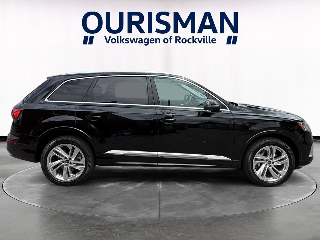 Used 2023 Audi Q7 3.0T Premium w/ Convenience Package AWD/4WD image 7