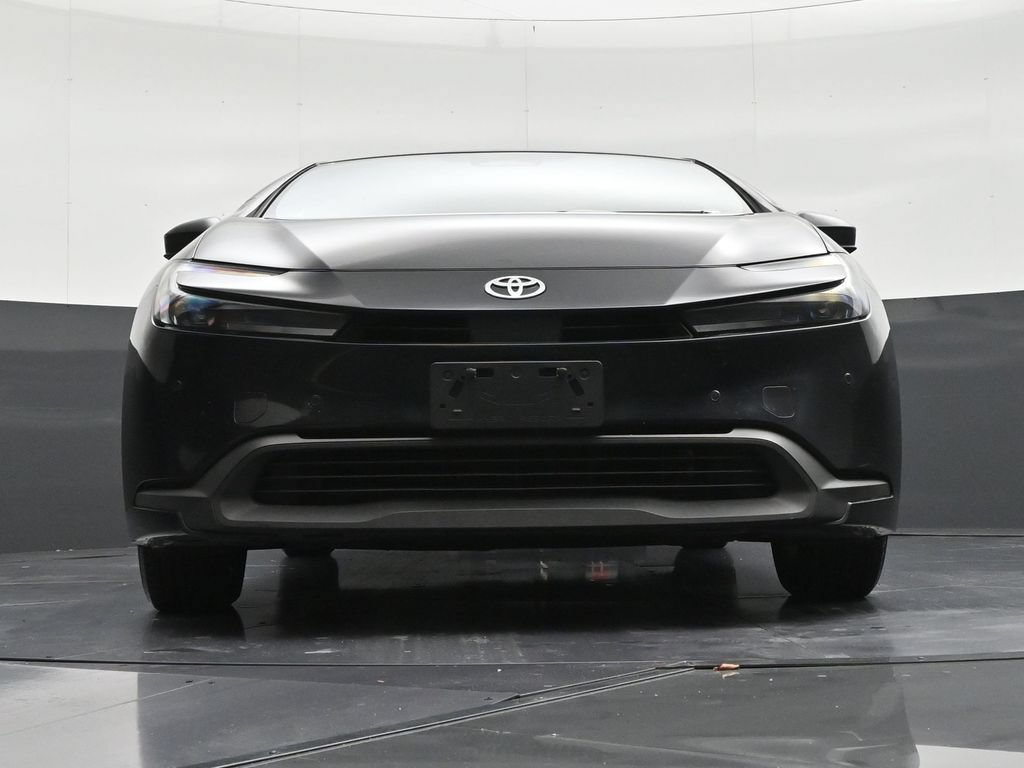 Used 2024 Toyota Prius LE FWD image 27