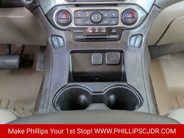 Used 2017 Chevrolet Tahoe LT w/ Luxury Package RWD image 18