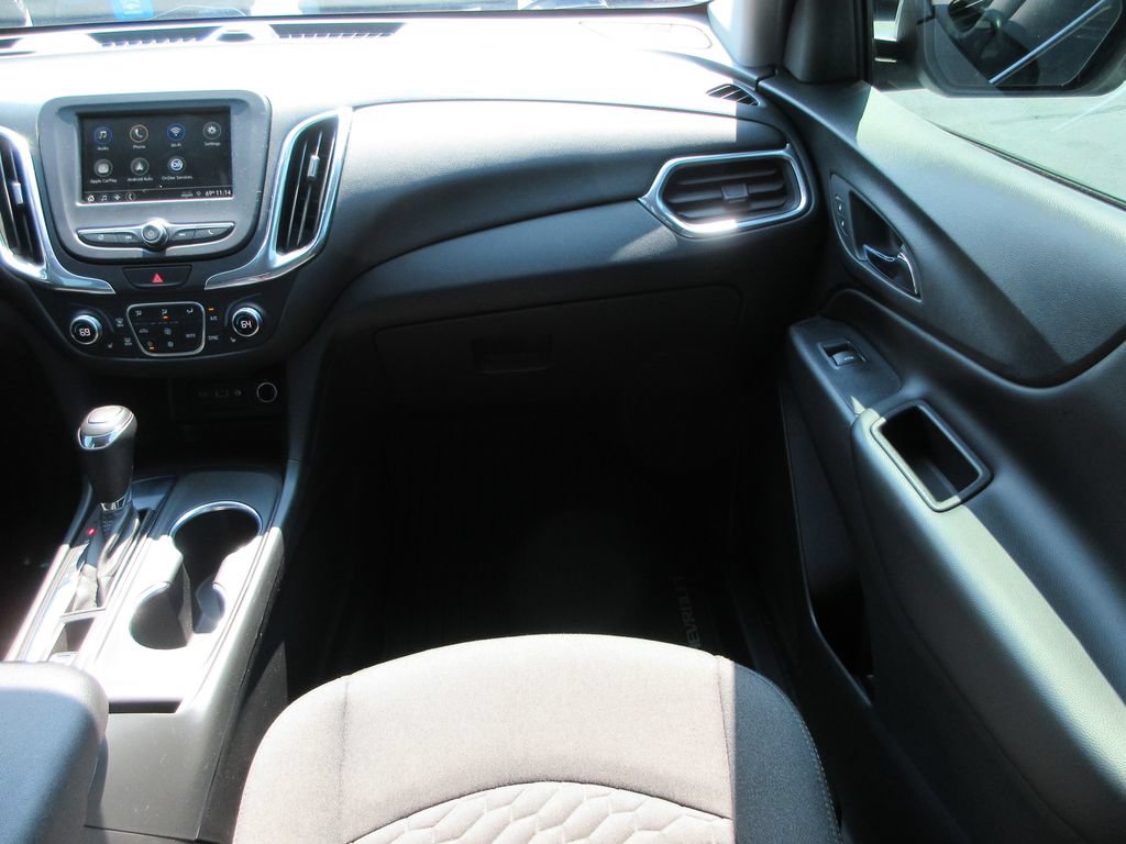 Used 2019 Chevrolet Equinox LT w/ Driver Convenience Package FWD image 17