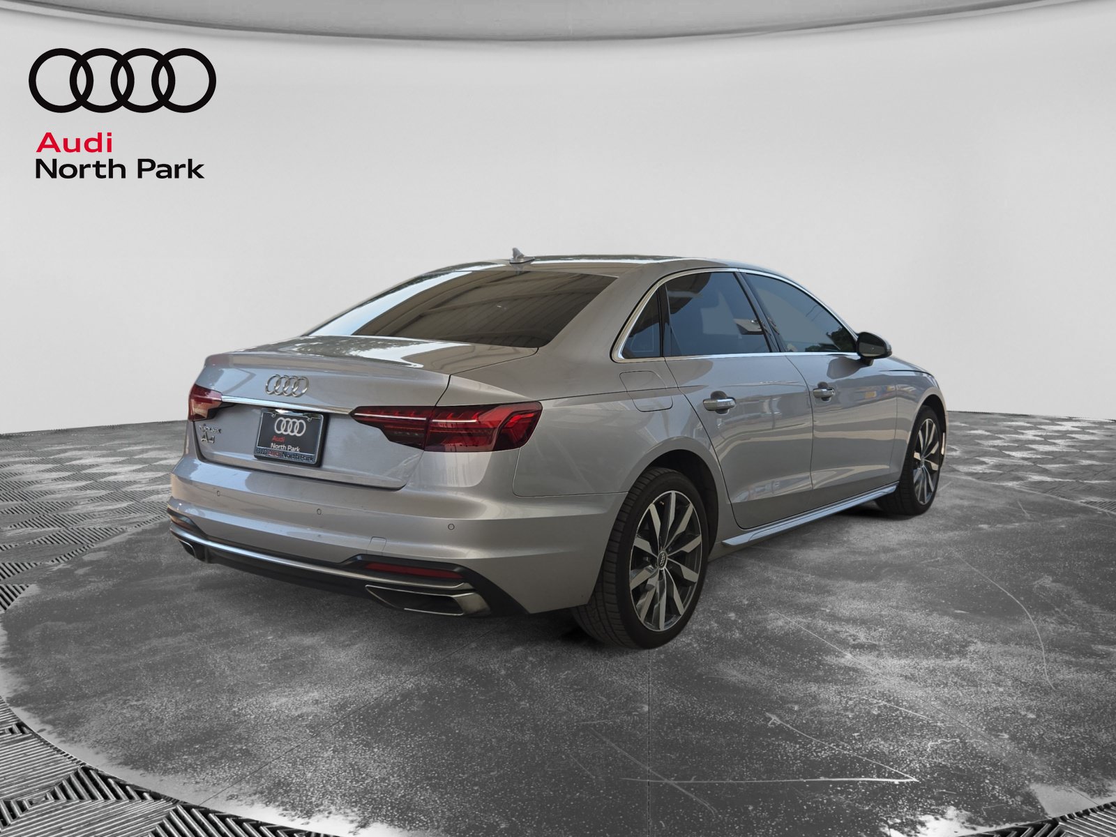 Used 2020 Audi A4 2.0T Premium Plus w/ Premium Plus Package FWD image 5