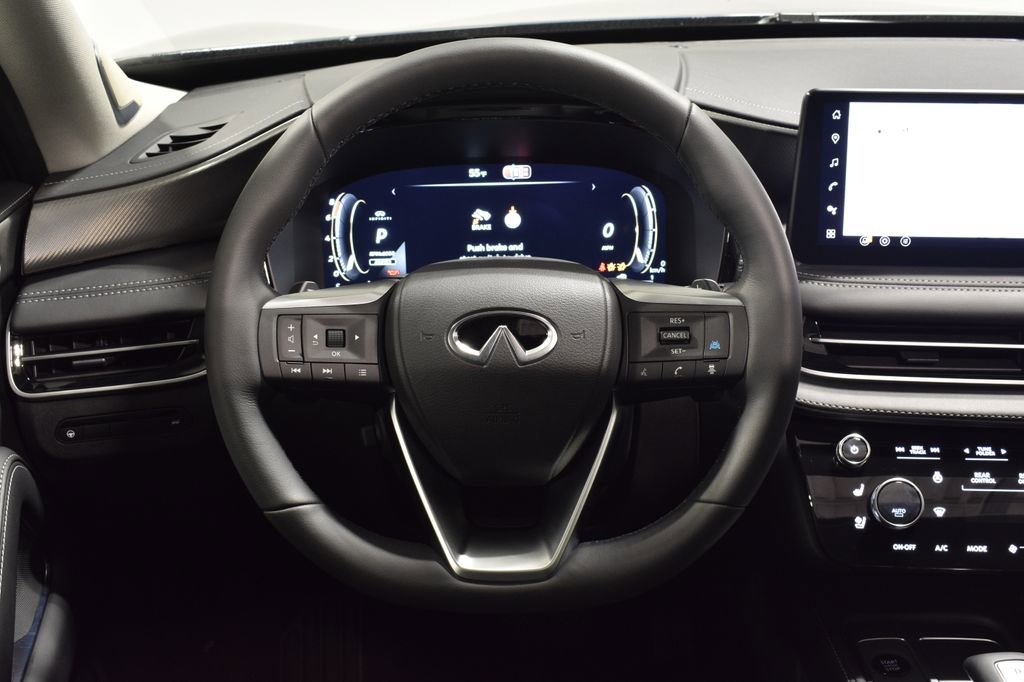 New 2026 INFINITI QX60 Luxe w/ Family Package image 18