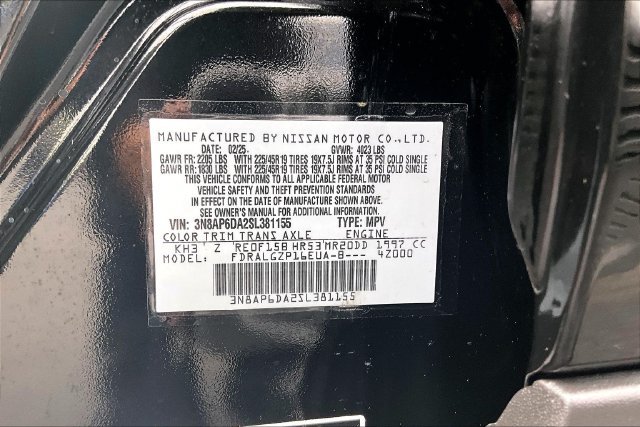 Certified 2025 Nissan Kicks SR FWD image 18