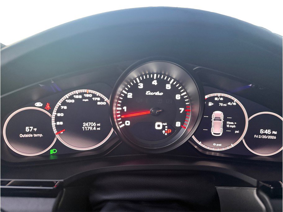 Used 2023 Porsche Cayenne Turbo image 17