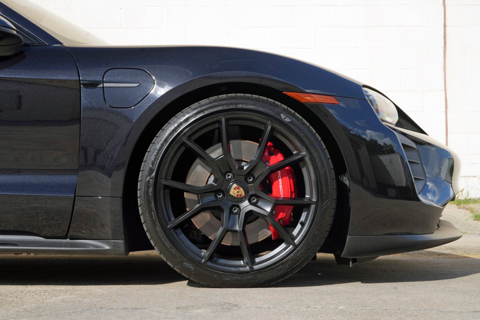 Used 2024 Porsche Taycan GTS AWD/4WD image 61
