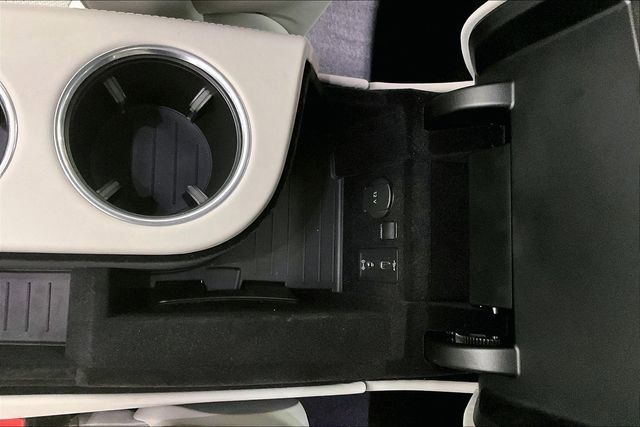 Used 2020 Porsche Panamera 4S image 25