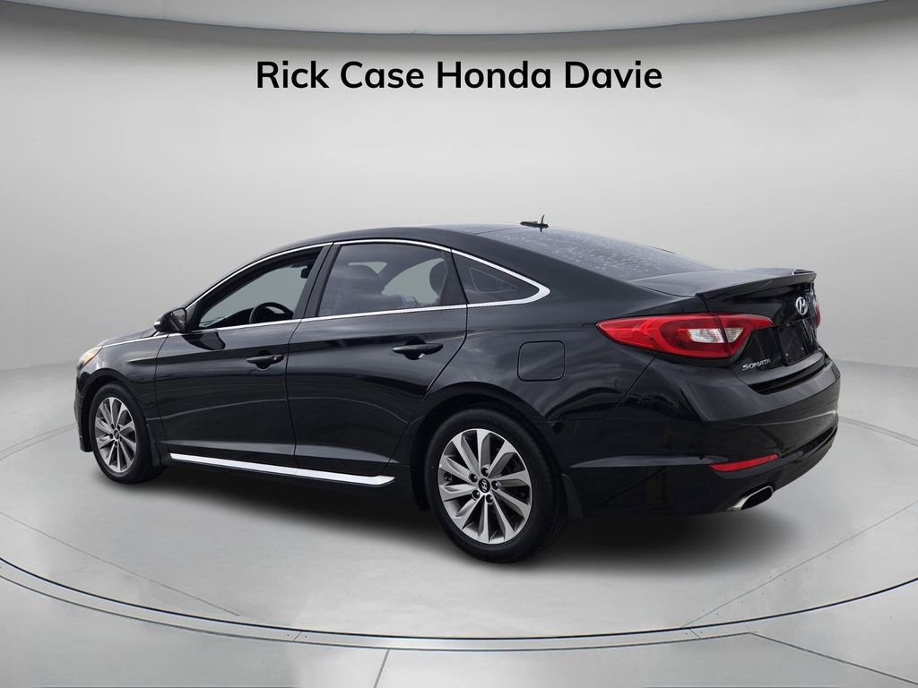 Used 2016 Hyundai Sonata Sport image 8