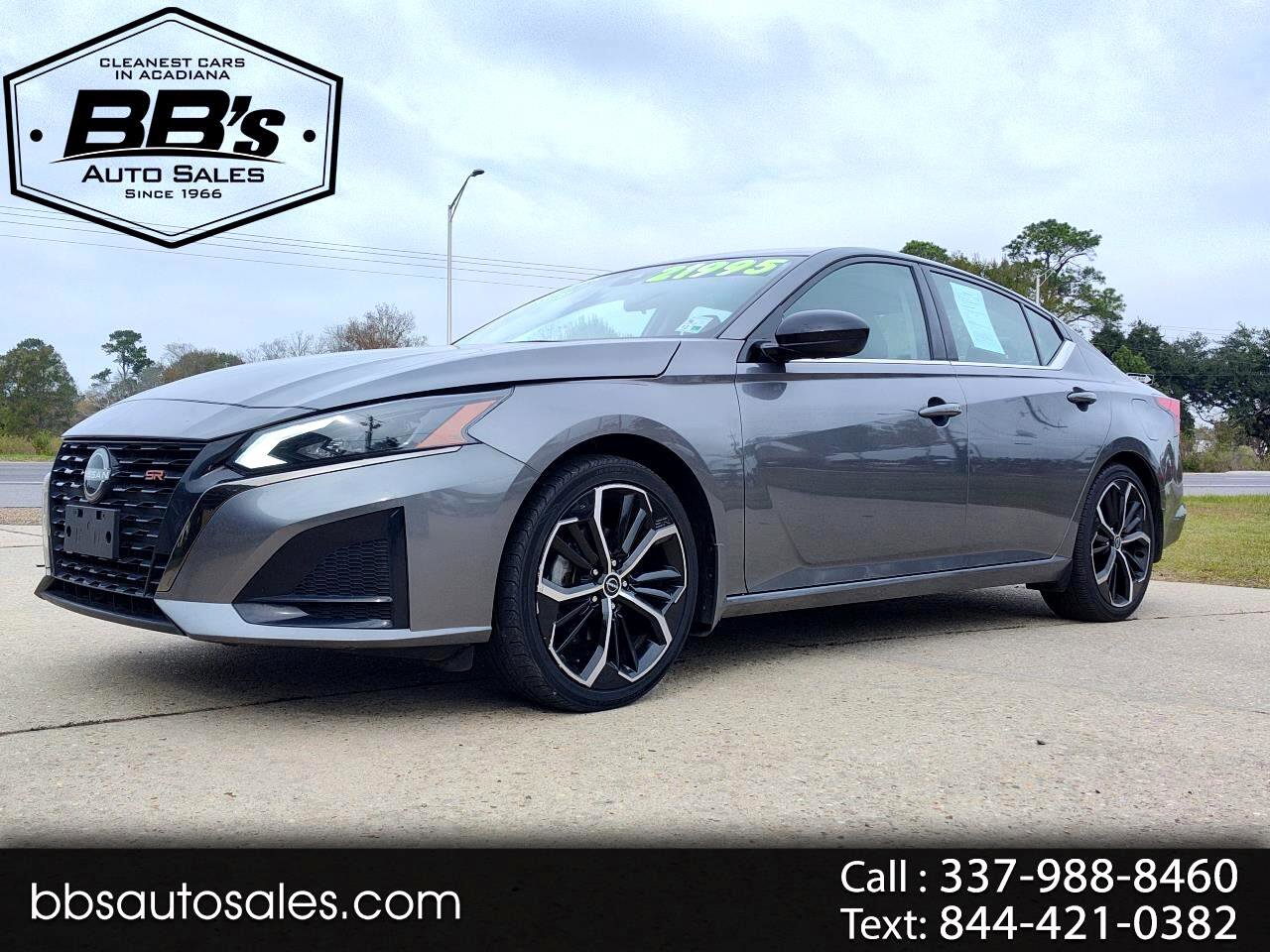 Used 2024 Nissan Altima 2.5 SR w/ SR Premium Package image 1