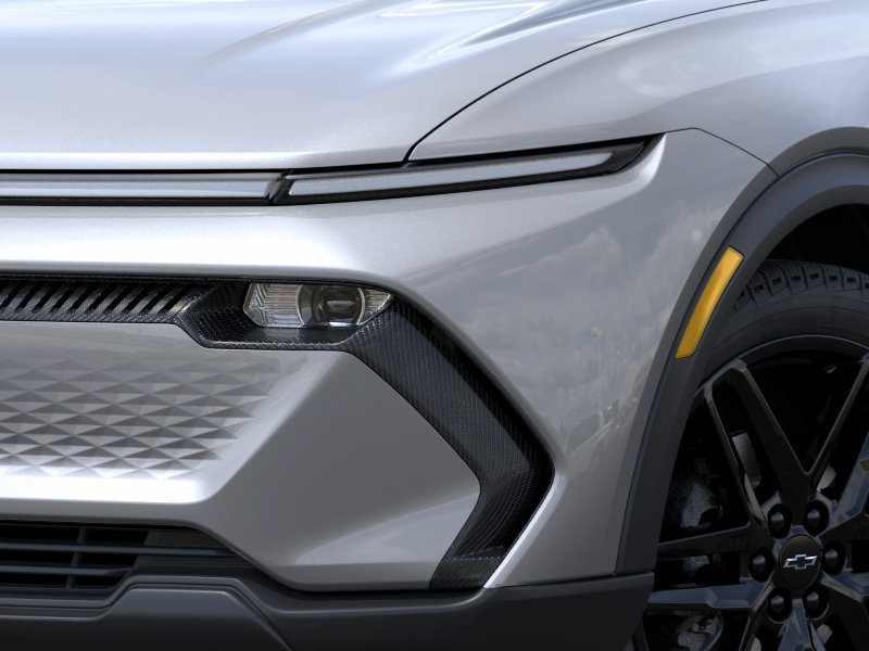 New 2026 Chevrolet Equinox EV LT w/ LPO, Blackout Package FWD image 10