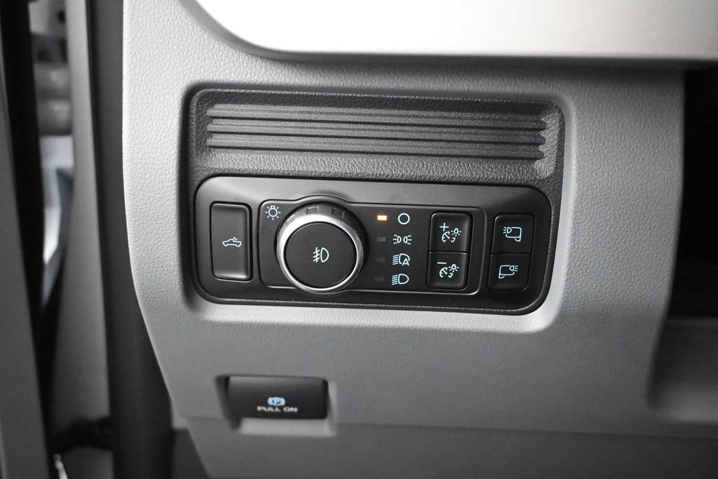 New 2026 Ford F350 XLT RWD image 17