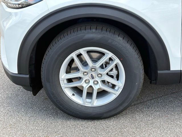 New 2026 Ford Explorer Active RWD image 27