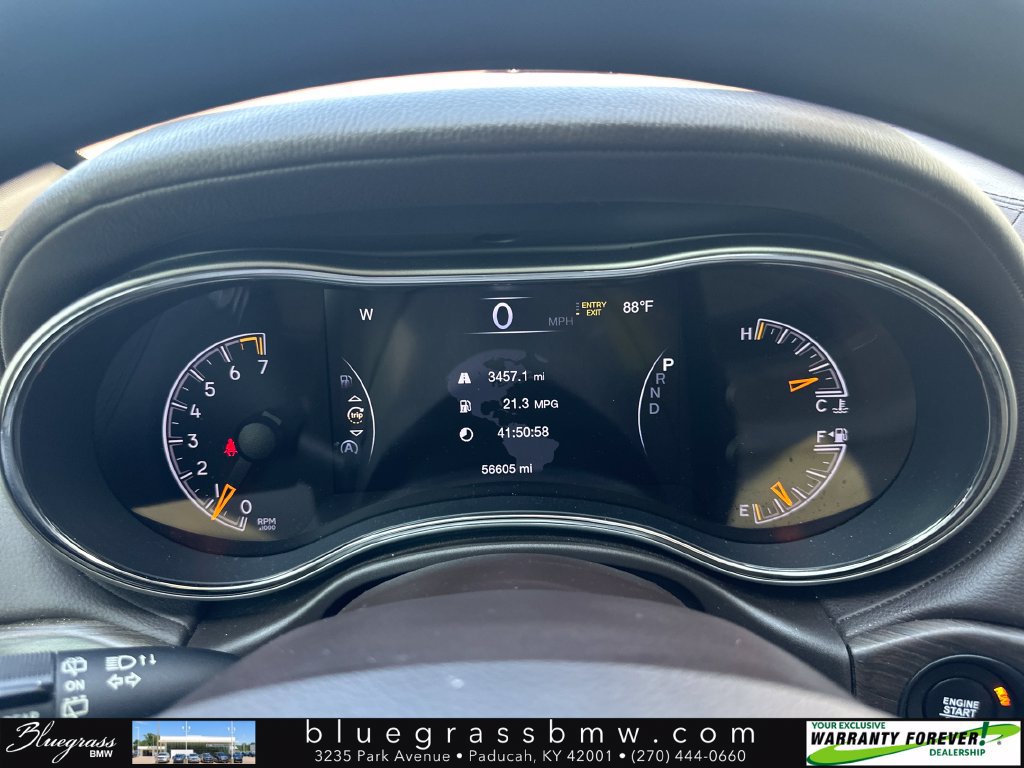 Used 2020 Jeep Grand Cherokee Overland AWD/4WD image 14