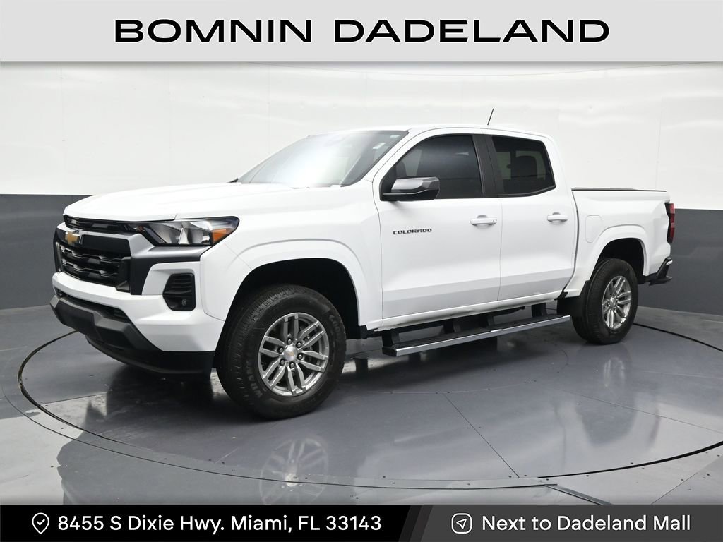 Used 2024 Chevrolet Colorado LT w/ LT Convenience Package image 1
