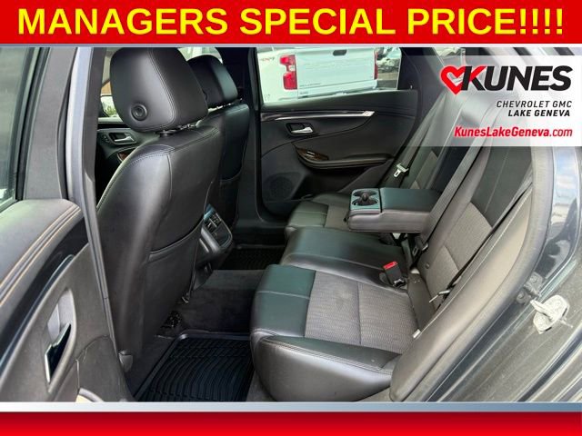 Used 2015 Chevrolet Impala LT w/ Convenience Package FWD image 16