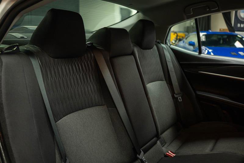 Used 2025 Toyota Camry LE image 15