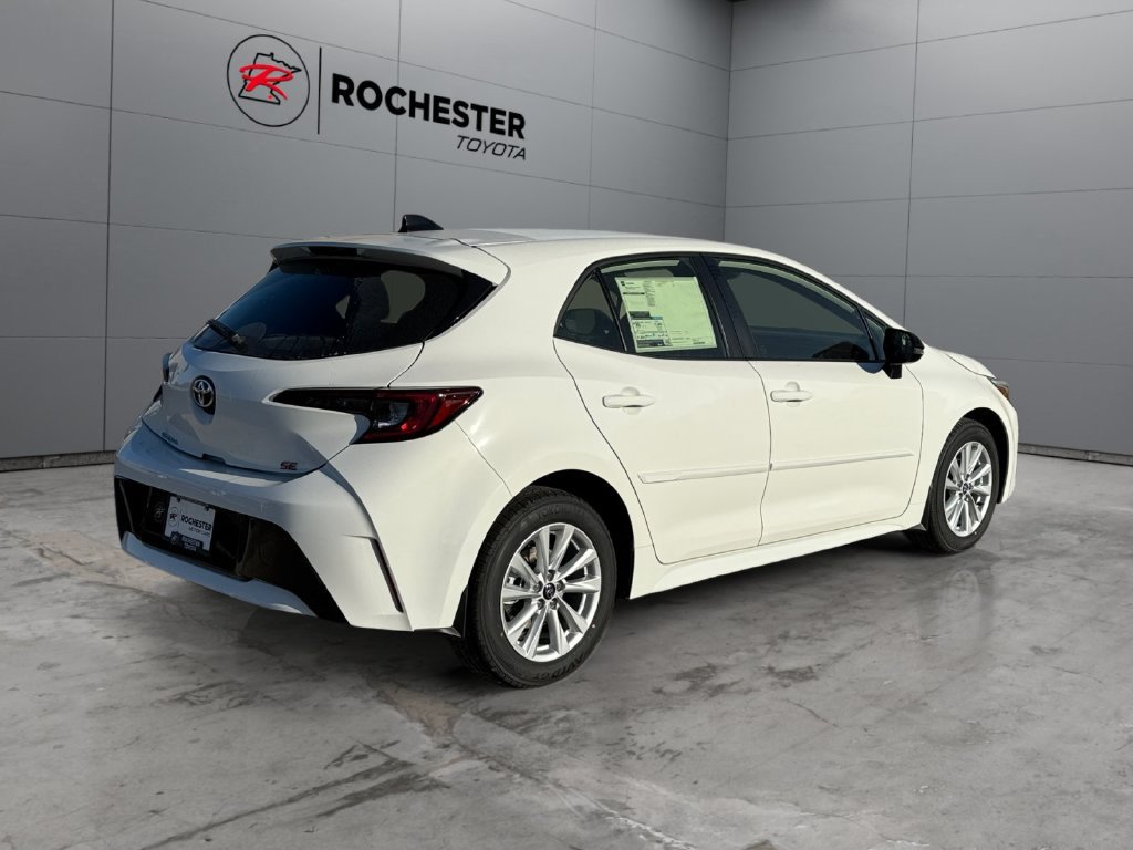 New 2027 Toyota Corolla SE FWD image 5