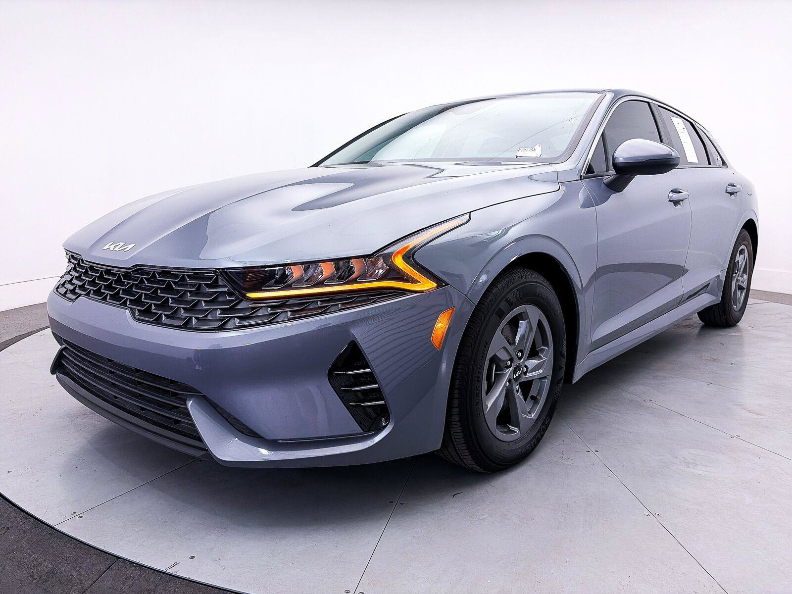 Used 2024 Kia K5 LXS FWD image 11