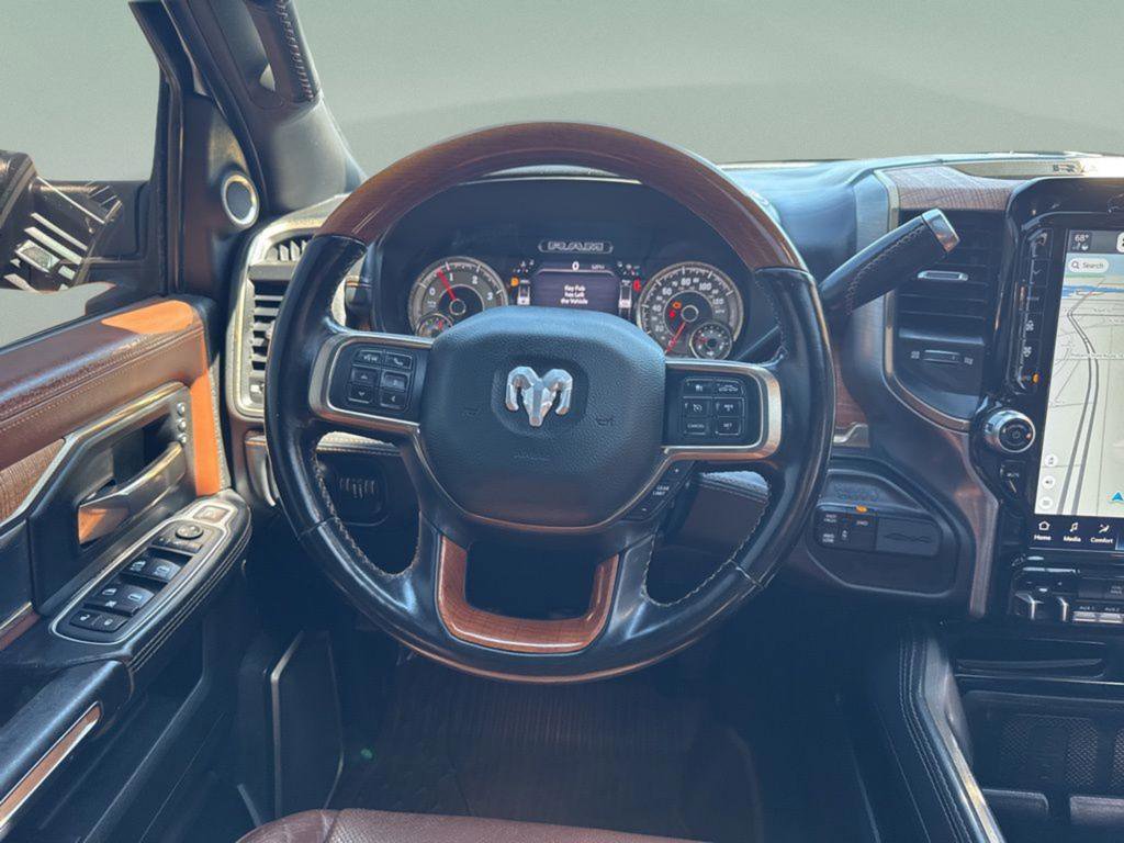 Used 2022 RAM 3500 Limited AWD/4WD image 41