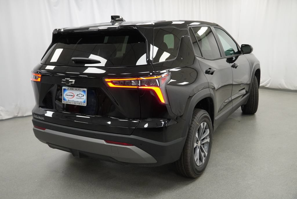 New 2027 Chevrolet Equinox LT FWD image 3
