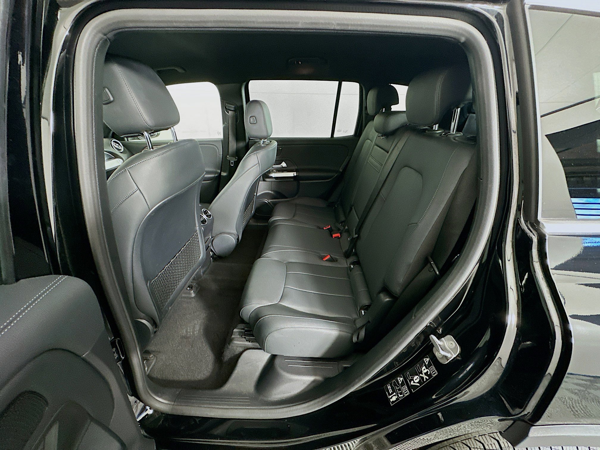 Used 2024 Mercedes-Benz EQB 250+ image 28