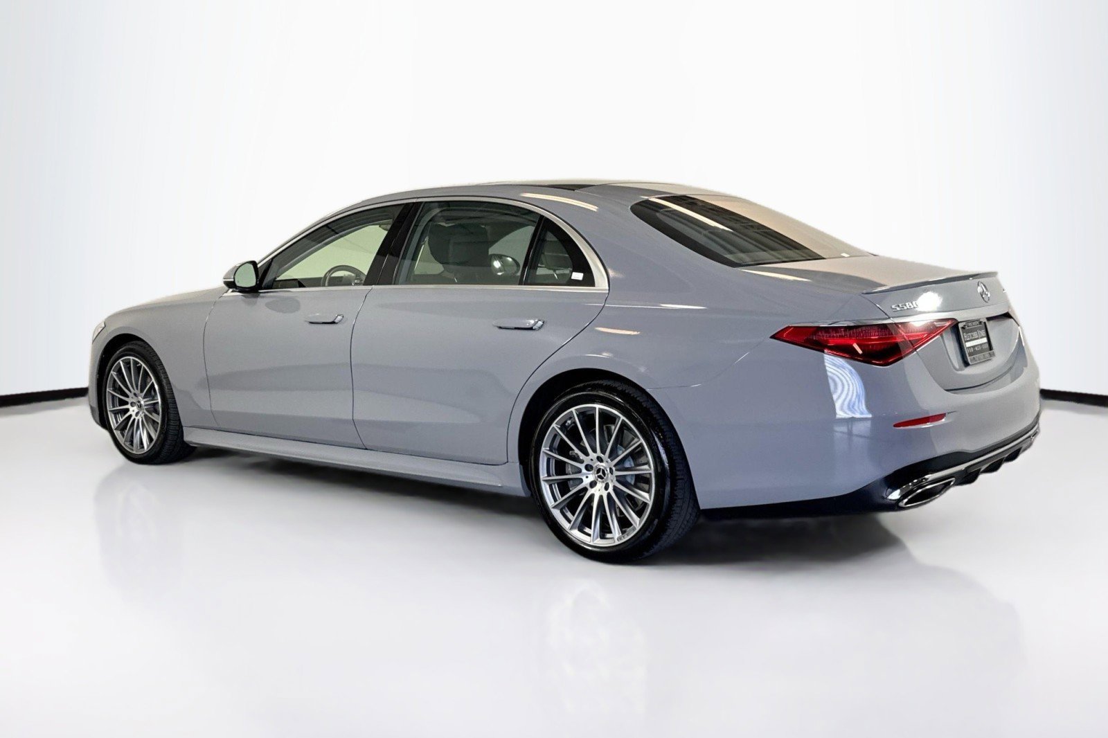 Certified 2025 Mercedes-Benz S 580 4MATIC Sedan image 7