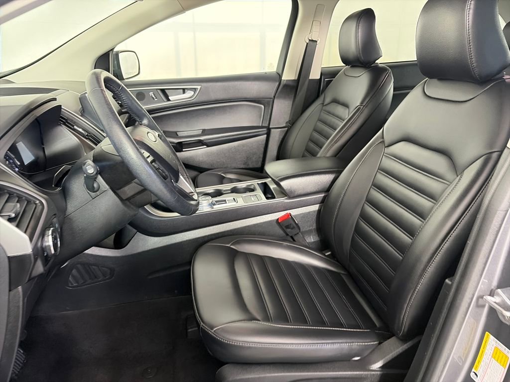 Certified 2024 Ford Edge SEL image 9