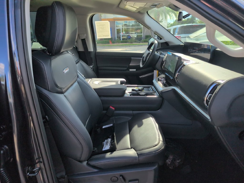New 2027 Ford Expedition Platinum RWD image 14
