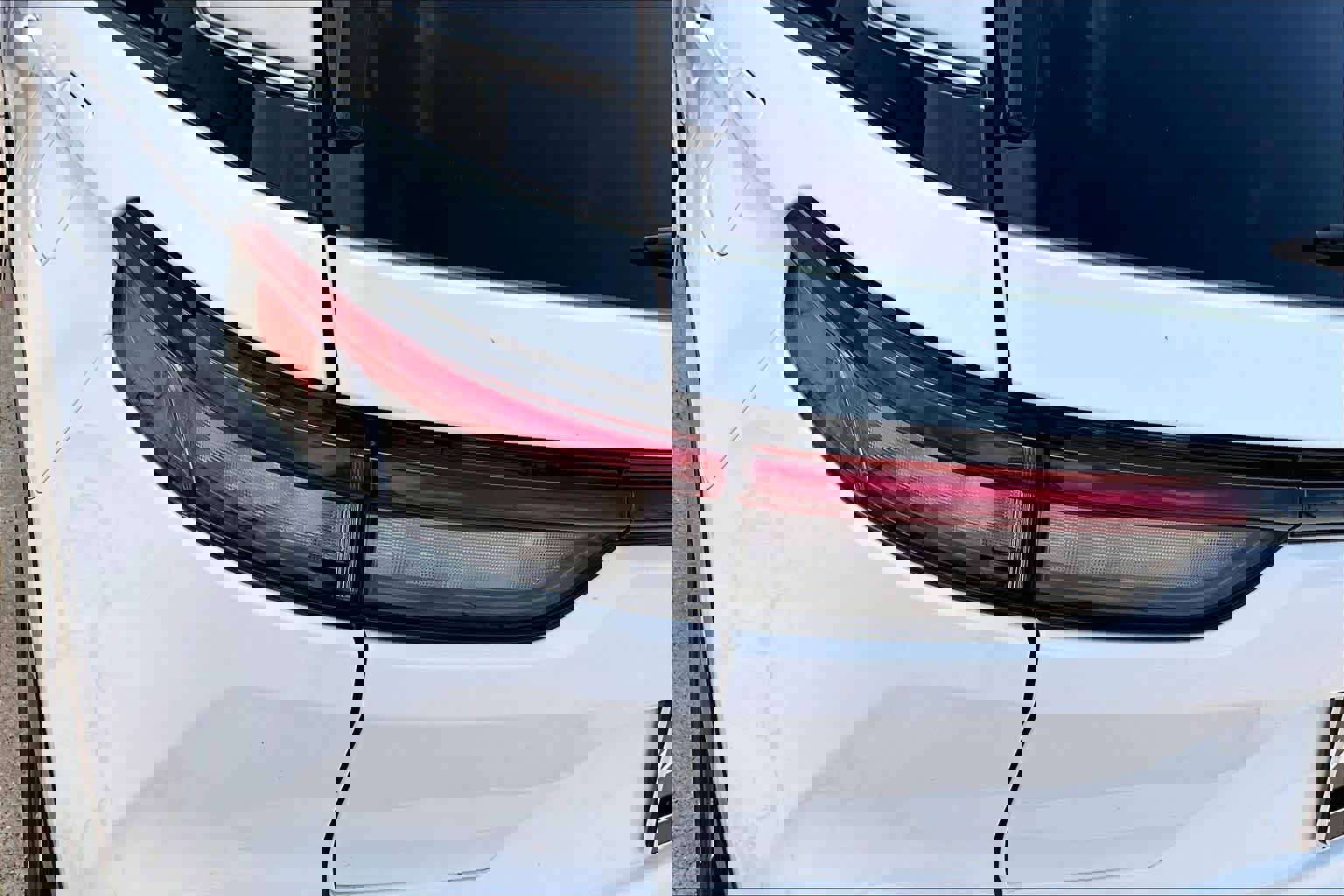 Used 2022 Jeep Grand Cherokee Limited w/ Luxury Tech Group II image 28