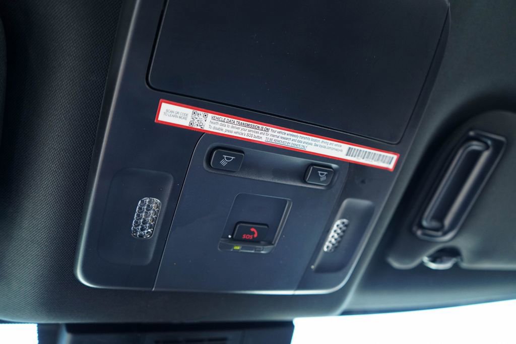 Used 2025 Toyota Camry SE w/ Convenience Package FWD image 11