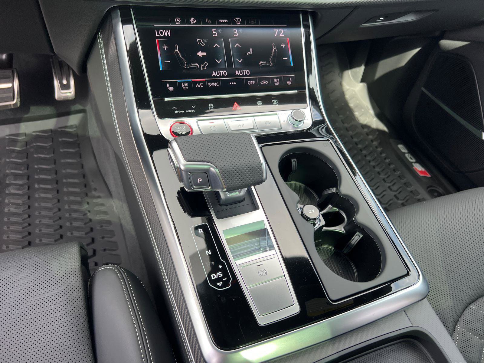 New 2025 Audi SQ8 Prestige image 25