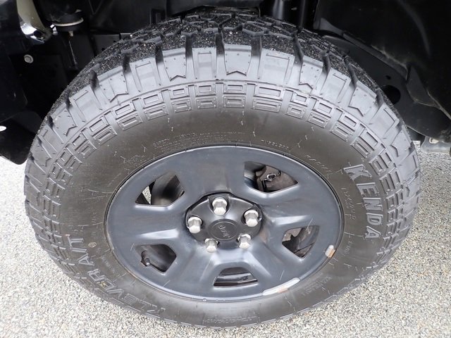 Used 2020 Jeep Gladiator Sport image 12